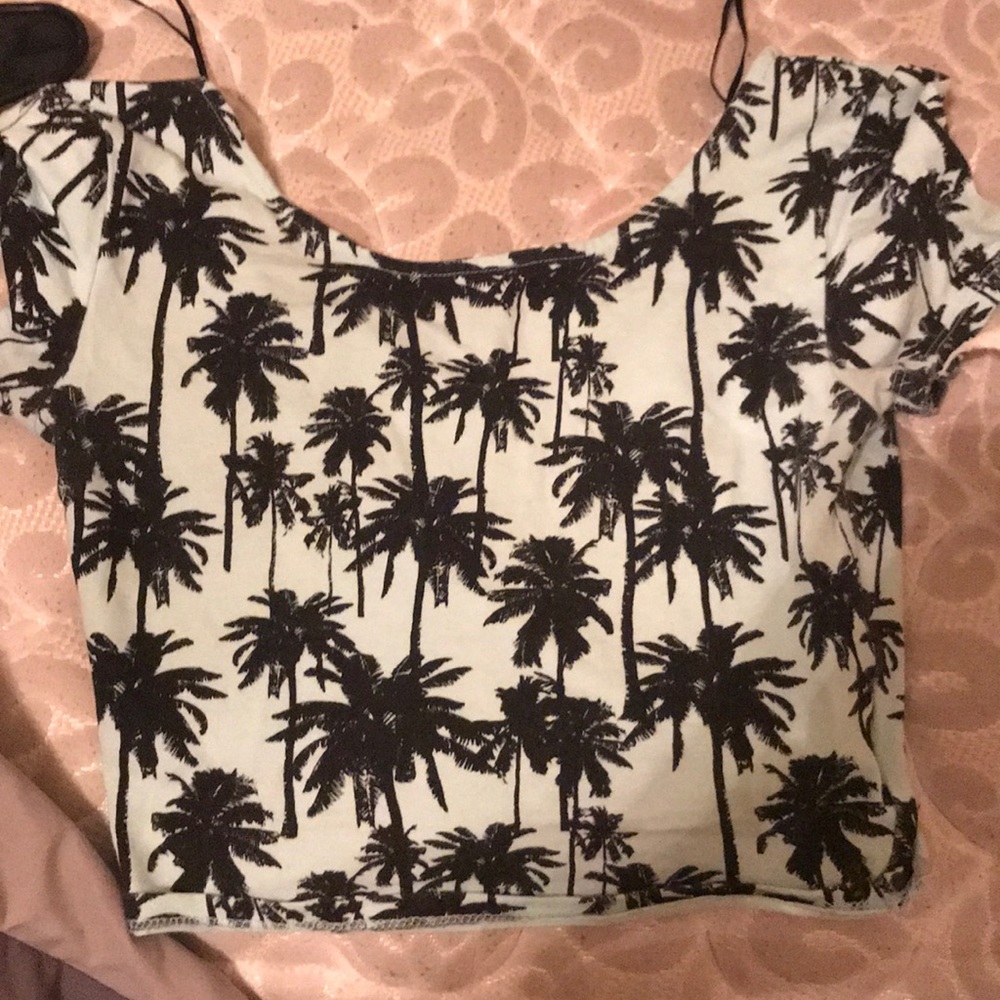 Cropped shirt